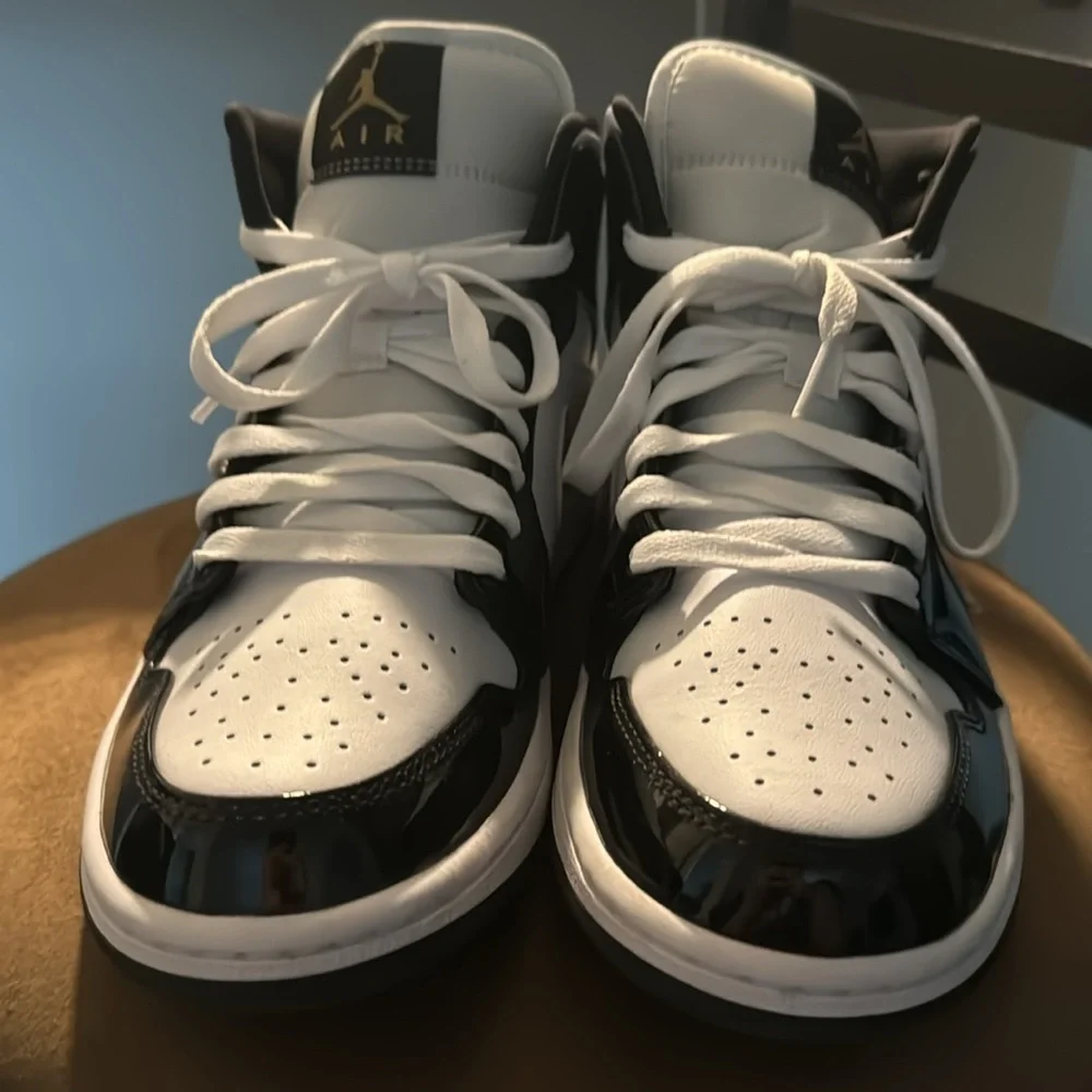 Men’s Jordan 1 size 8 - Picture 2 of 7